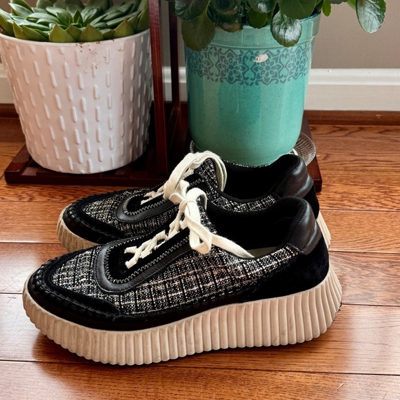 DOLCE VITA Dolen Denae sneakers Cream and black platform Size 8 - Picture 3 of 10
